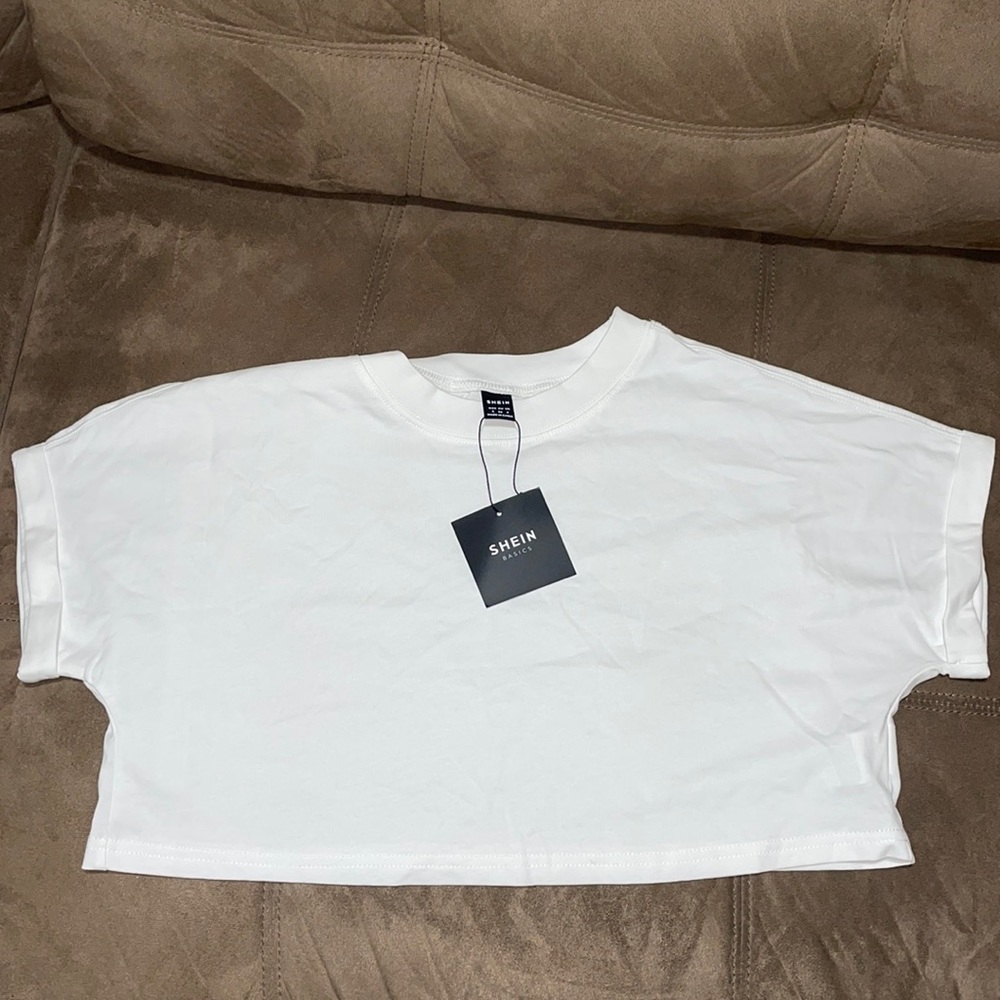 SHEIN Basics 100% cotton solid batwing sleeve crop tee